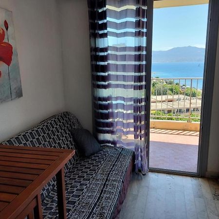 Ajaccio Vue Imprenable Appt 3 P Pour 4 Ou 5 Personnes Sanguinaires 300M Plages Et Merpersonnes Apartment Exterior photo